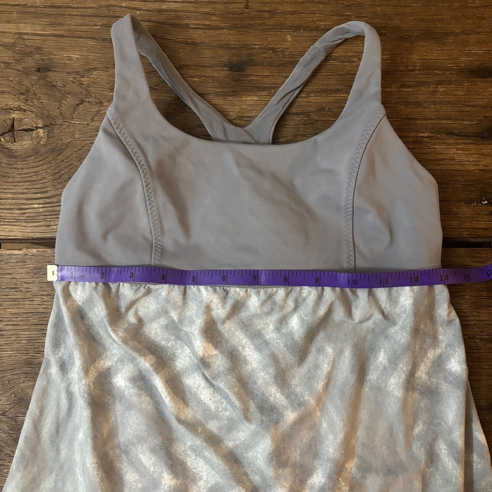 Lululemon Venus Tank Top Womens Racerback Grey White Blazer Fossil Built in Bra - Picture 2 of 5